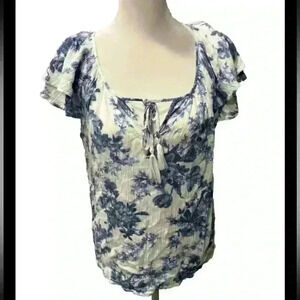 Cupcakes and Cashmere Blue & White Printed Blouse